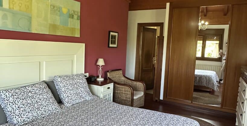 Charming Chalet Near Llanes