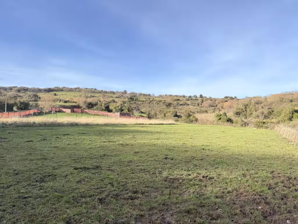 Terreno en venta en Parroquias Norte (foto 1 de 11)