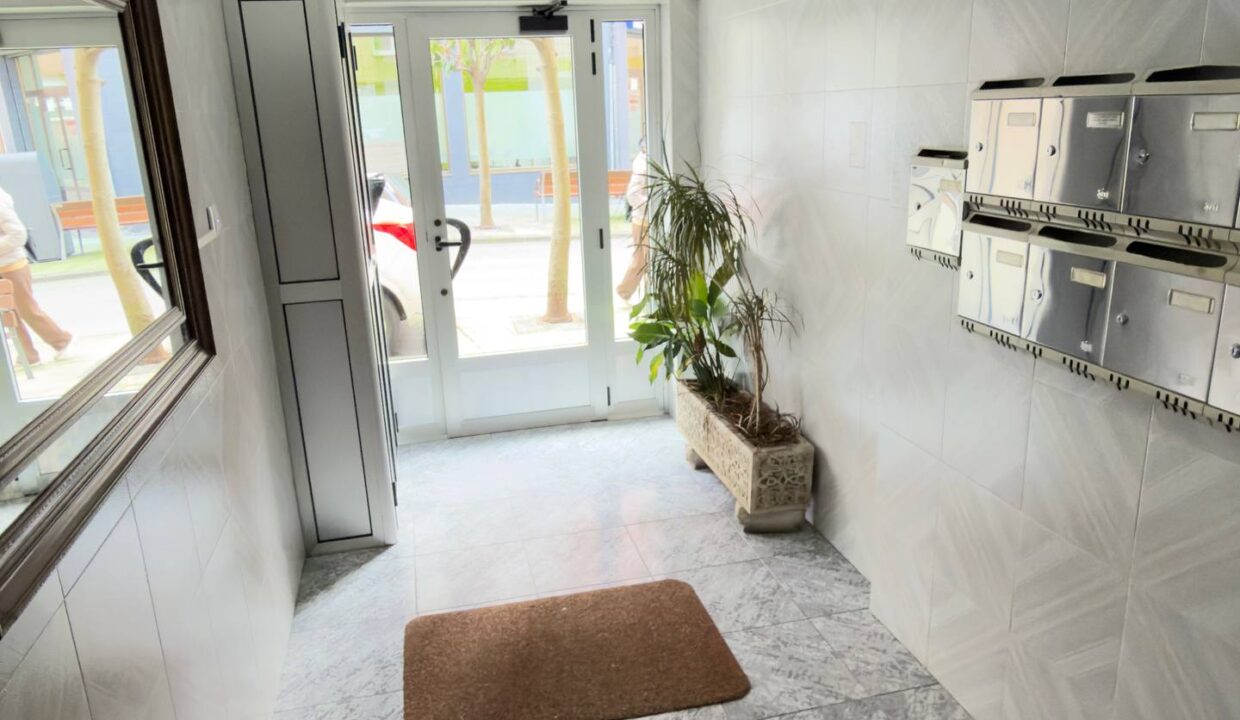 photo_5195241082206228390_w