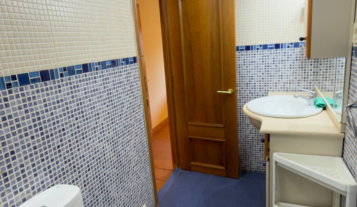 photo_5195241082206228393_w