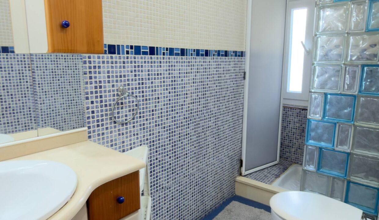 photo_5195241082206228395_w