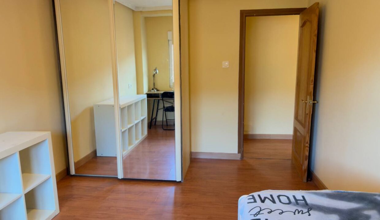 photo_5195241082206228396_w