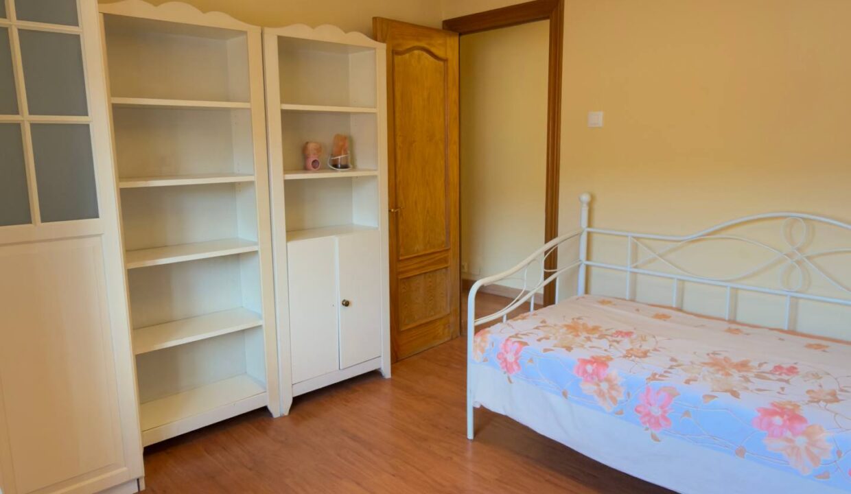 photo_5195241082206228398_w