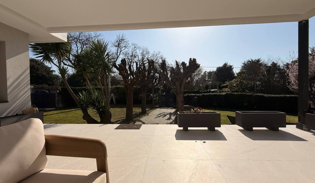 photo_5267192985688937488_y (1)