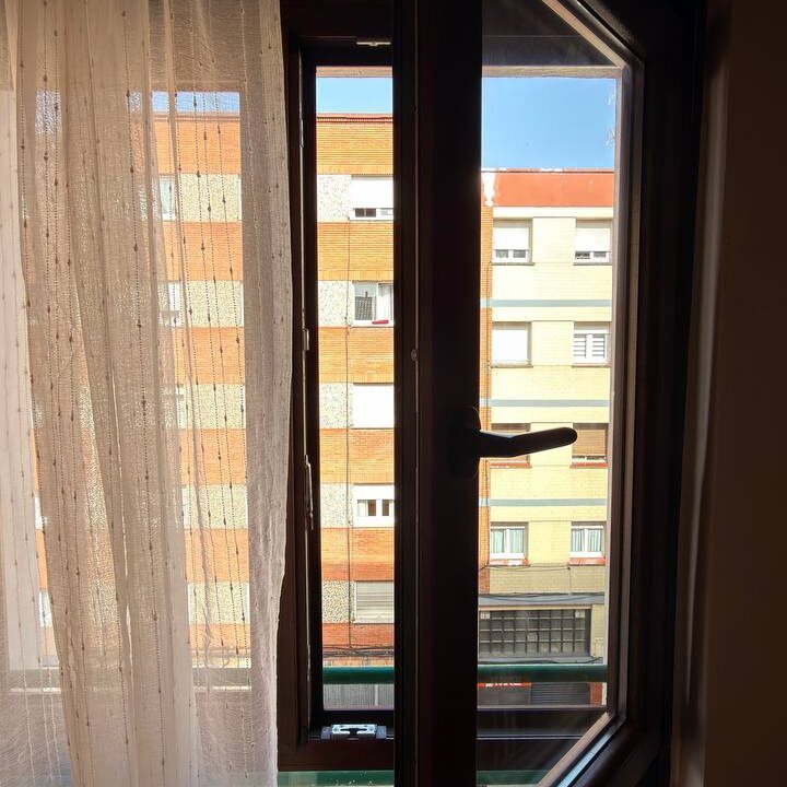 photo_5278743540022318240_y