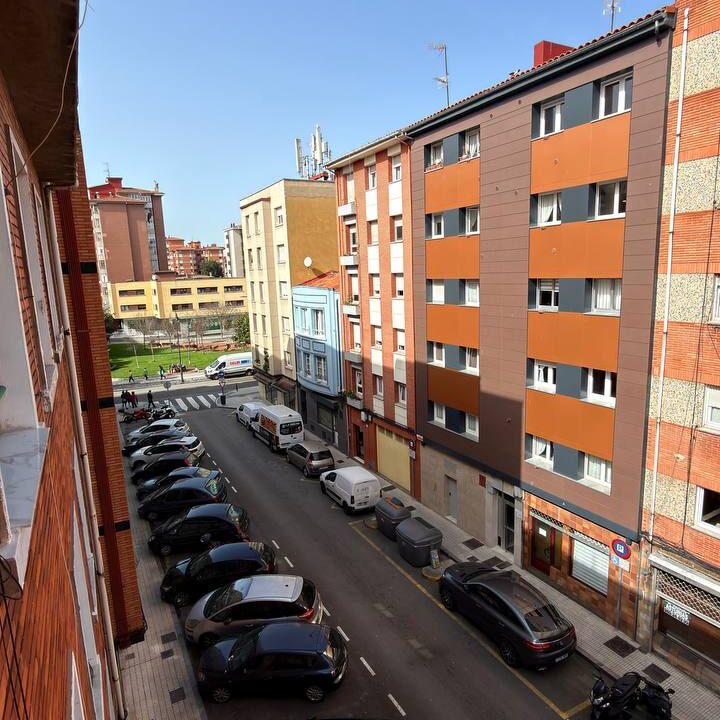 photo_5278743540022318241_y