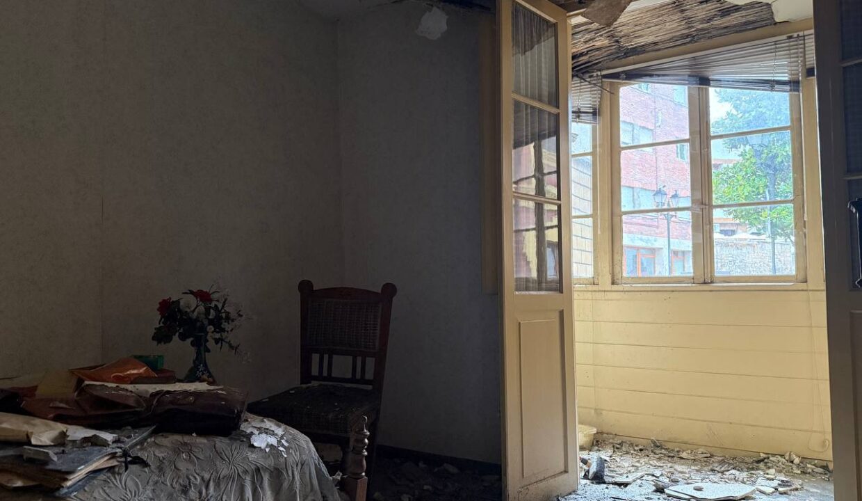 photo_5474575636191375650_y