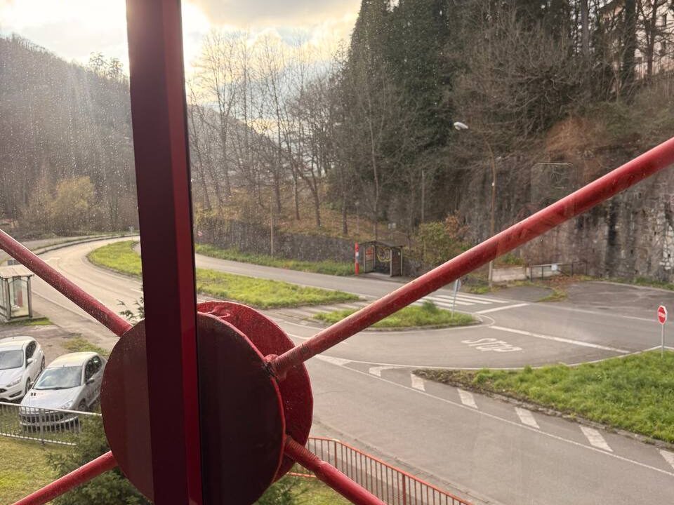 photo_5933986843076529945_y