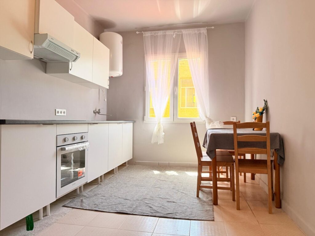 Newly renovated apartment in Moreda de Aller, (photo 1 of 12)
