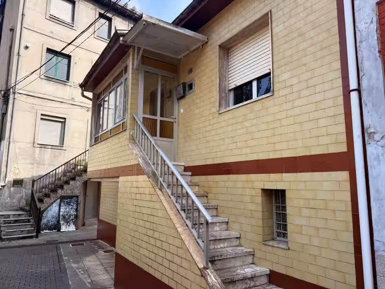 Casa pareada en Sama