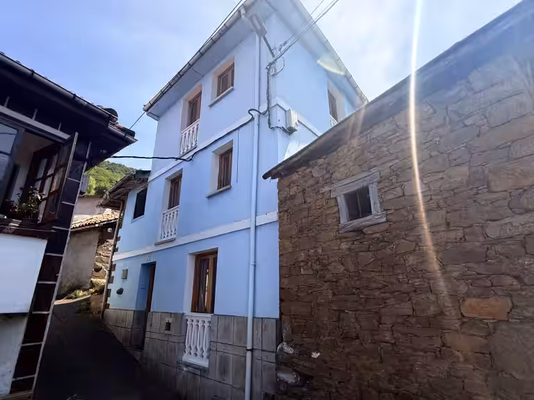 Casa en venta en Mieres