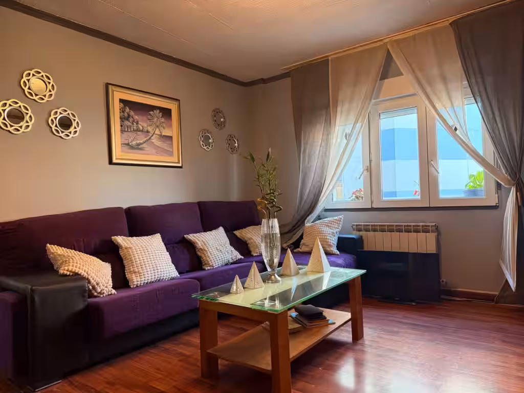 Flat for sale in Gijón (photo 1 of 14)